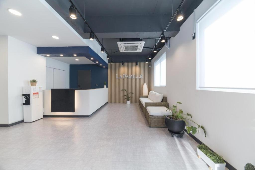 襄阳郡 家人旅馆酒店 外观 照片