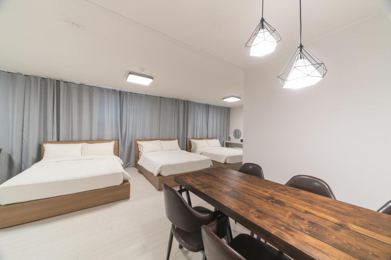 襄阳郡 家人旅馆酒店 外观 照片